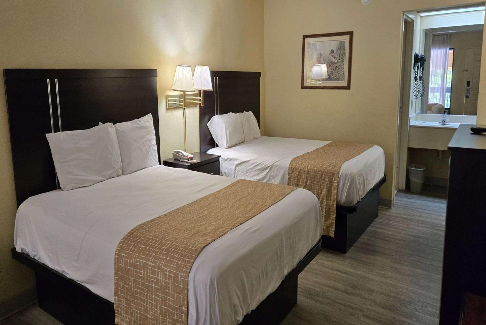 Travelodge By Wyndham Knoxville East Extérieur photo